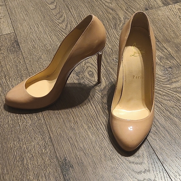 Christian Louboutin 38 pumps - Picture 1 of 12